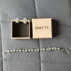 Bracelet And Earrings Jewelry Set